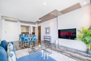 Fotografie z fotogalerie ubytování LUX - Lavish Suite with Full Palm Jumeirah View 1 v Dubaji