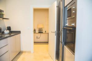 Zdjęcie z galerii obiektu Exclusivo apartamento en Los Flamingos Golf w mieście Estepona