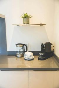 Zdjęcie z galerii obiektu Exclusivo apartamento en Los Flamingos Golf w mieście Estepona +37 zdjęć