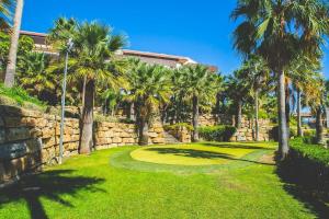 Zdjęcie z galerii obiektu Exclusivo apartamento en Los Flamingos Golf w mieście Estepona