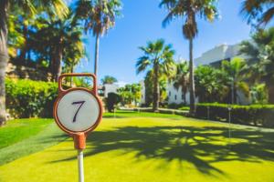 Zdjęcie z galerii obiektu Exclusivo apartamento en Los Flamingos Golf w mieście Estepona