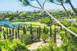 Zdjęcie z galerii obiektu Exclusivo apartamento en Los Flamingos Golf w mieście Estepona