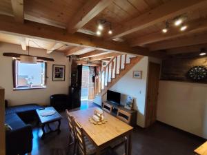 TV a/nebo společenská místnost v ubytování La Gándara Casa Rural