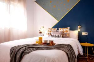 Posteľ alebo postele v izbe v ubytovaní Ap. 1hab en 1a linea - Pedregalejo playa