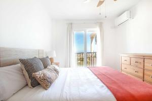 Zdjęcie z galerii obiektu Ap. con vistas panorámicas w mieście Benalmádena