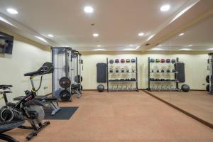 The fitness centre and/or fitness facilities at Hotel Coia de Vigo
