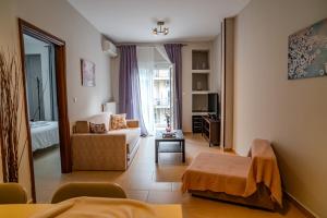 Giường trong phòng chung tại Feel Greek Hospitality #Θ012