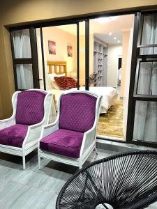 Rehoboth Ezulwini Suites的休息区