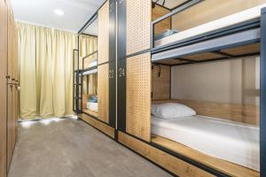 Posteľ alebo postele v izbe v ubytovaní Hostel Petra Marina