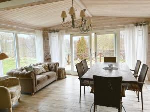 O zonă de relaxare la Hörneborg Summer Home