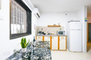 Köök või kööginurk majutusasutuses צימר גל 27 - צימר מקסים עם ג'קוזי מול נוף מדברי מהמם