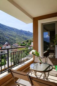 Fotografie z fotogalerie ubytování Morinj Lavender Bay apartment E5 v destinaci Donji Morinj