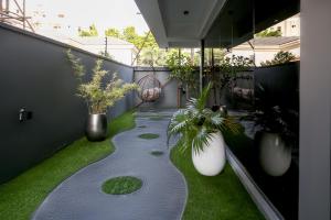 Zahrada ubytování George Residence Cooper Road, Ikoyi
