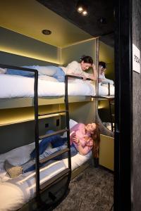 Letto o letti in una camera di Pods by The Usual Rotterdam
