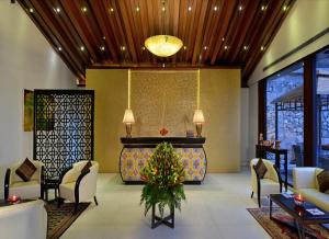 Area soggiorno di Golden Tulip Srinagar