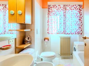 Posezení v ubytování Apartment Francesca by Interhome