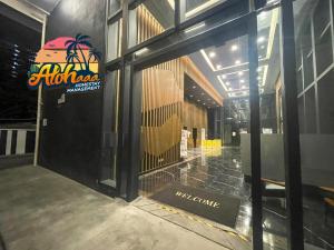 日落洞Urban Suites Stylish 3BR in Georgetown with Stunning Seaview的相册照片