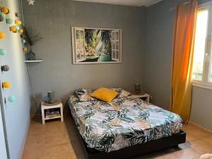 Postel nebo postele na pokoji v ubytování La Villa Nawengo + 35 fotografií