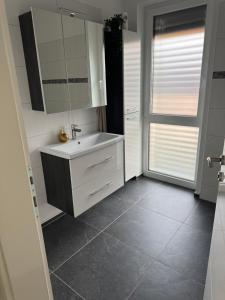Kuchyň nebo kuchyňský kout v ubytování Paradies Villa + 20 fotografií