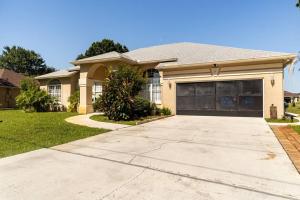 Budova, kde se prázdninový dům nachází