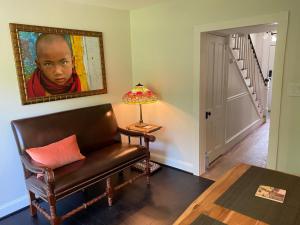 Fotografie z fotogalerie ubytování Trouvaille House Suite 1 Provence Suite v destinaci Harpers Ferry