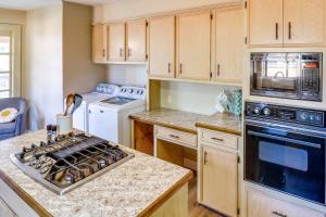 Gallery image of Centrally Located Abilene Abode 2 Mi to Downtown! in Abilene +17 photos