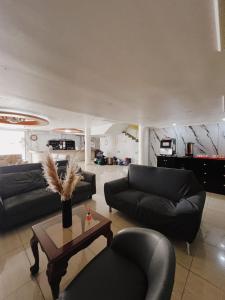 Χώρος καθιστικού στο Hotel Internacional de Colón