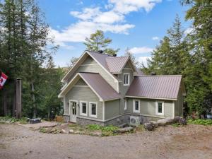 Budova, kde se prázdninový dům nachází