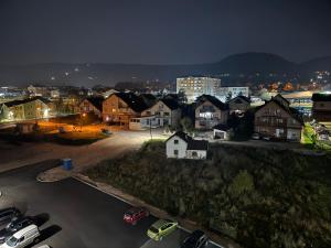 Nespecifikovaný výhled na hory nebo výhled na hory při pohledu z apartmánu