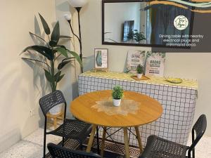 Fotografie z fotogalerie ubytování Tulip Hijau Homestay - Bukit Beruntung - 4Bedrooms v destinaci Rawang