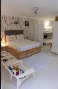 Postel nebo postele na pokoji v ubytování Hotel1325