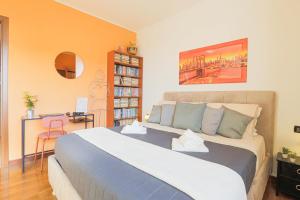 Postel nebo postele na pokoji v ubytování Camera Matrimoniale Sud Milano, Bagno Privato
