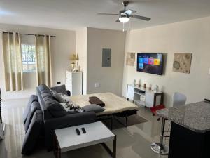 TV a/nebo společenská místnost v ubytování Chambers resident suite