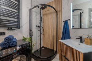 Fotografia z galérie ubytovania New Large Modern Apartment - City Center - 60m2 - Lift - Parking vo Vroclavi