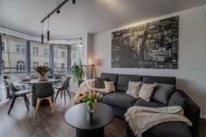 Fotografia z galérie ubytovania New Large Modern Apartment - City Center - 60m2 - Lift - Parking vo Vroclavi
