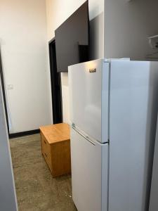 Kuchyň nebo kuchyňský kout v ubytování Tribeca Hotel FiDi