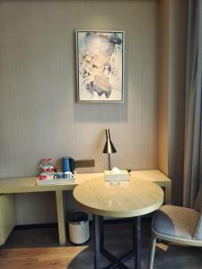 Fotografie z fotogalerie ubytování Echarm Hotel Xingyi Menglecheng Kratie Plaza v destinaci Xingyin Wanfenglin Airport