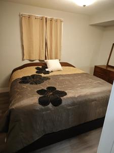 Postel nebo postele na pokoji v ubytování Chamber Inn + 23 fotografií