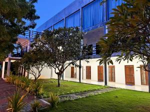 Giardino di NN Beach Resort Nilaveli