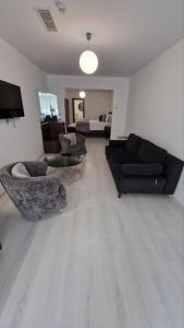 A seating area at International Atene hotel
