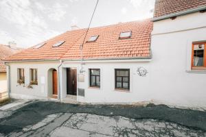 Budova, v ktorej sa dovolenkový dom nachádza