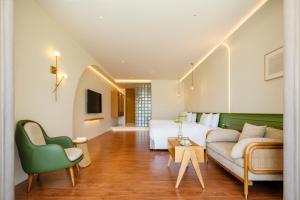 Posezení v ubytování 汕头妈屿蓝MASULAND Sea View Hotel