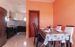 Kuchnia lub aneks kuchenny w obiekcie Apartment Ribnica-Krusevo With Sea View Xi