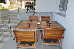 Balkón alebo terasa v ubytovaní Apartments Sandro