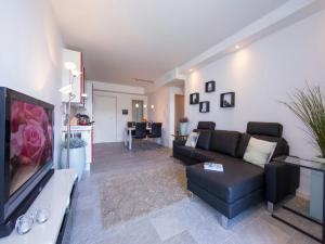 Μια τηλεόραση ή/και κέντρο ψυχαγωγίας στο Casa Laura Apt 3