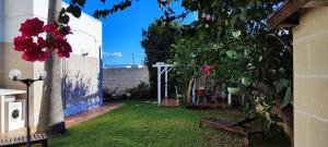 Κήπος έξω από το Villa 4 Posti Letto 100 Metri Dal Mare