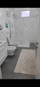 Koupelna v ubytování Apartmani Ivana