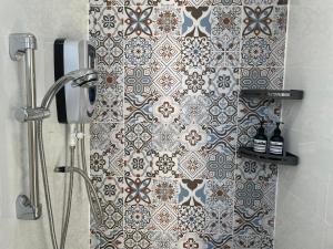 Et badeværelse på Steve & Mick Guesthouse + 24 billeder