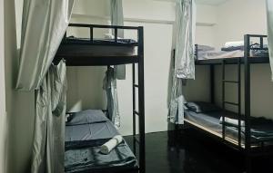 Postel nebo postele na pokoji v ubytování While away วายล์ อะเวย์