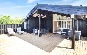 Balkón nebo terasa v ubytování Holiday Home Lyngvej Glesborg Vi